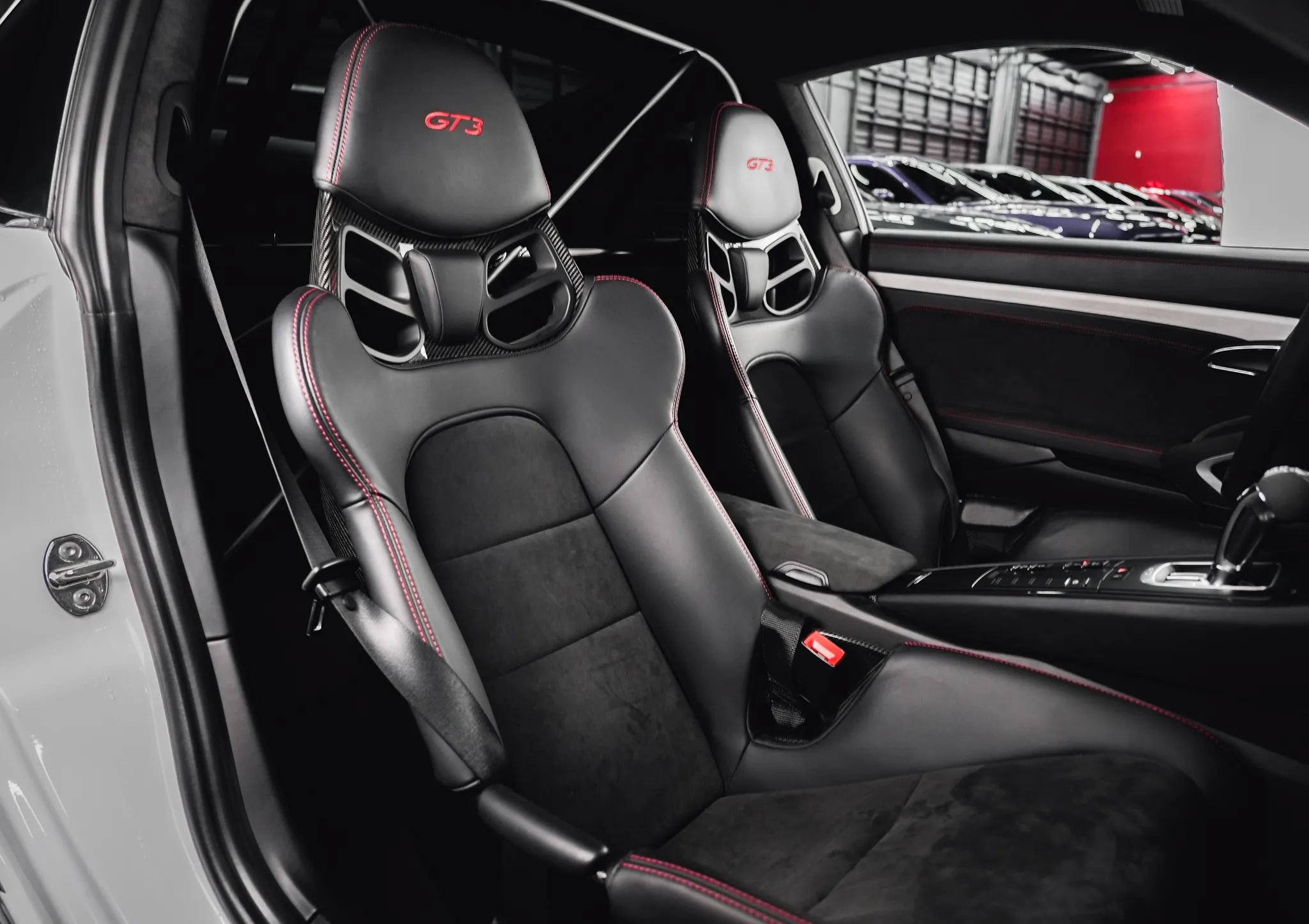 Used 2015 Porsche 911 GT3 RWD image 45