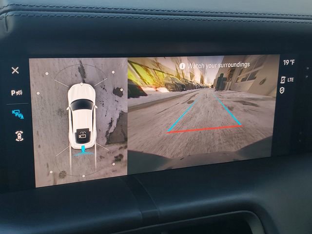 Used 2020 Porsche Taycan Turbo image 33