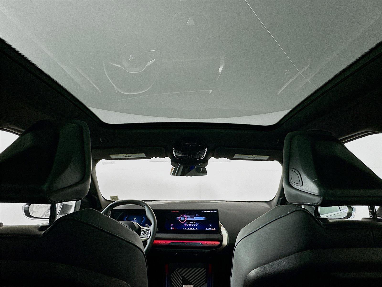 Used 2025 BMW X3 xDrive30i w/ Convenience Package image 22