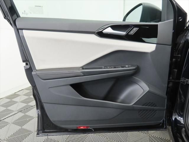 New 2026 Volkswagen Taos S image 24