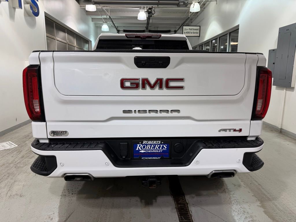 Used 2024 GMC Sierra 1500 AT4 w/ Technology Package image 4