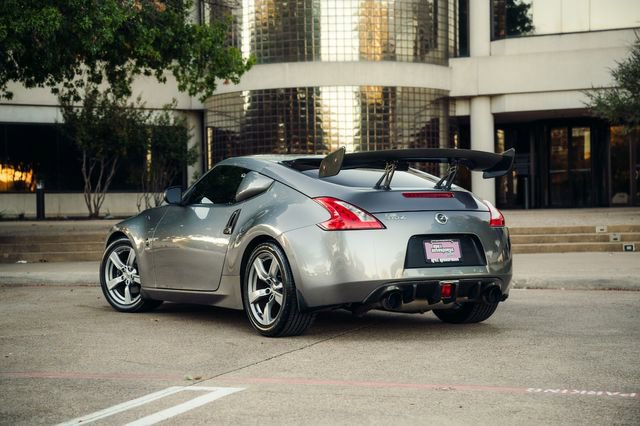 Used 2009 Nissan 370Z Coupe image 3