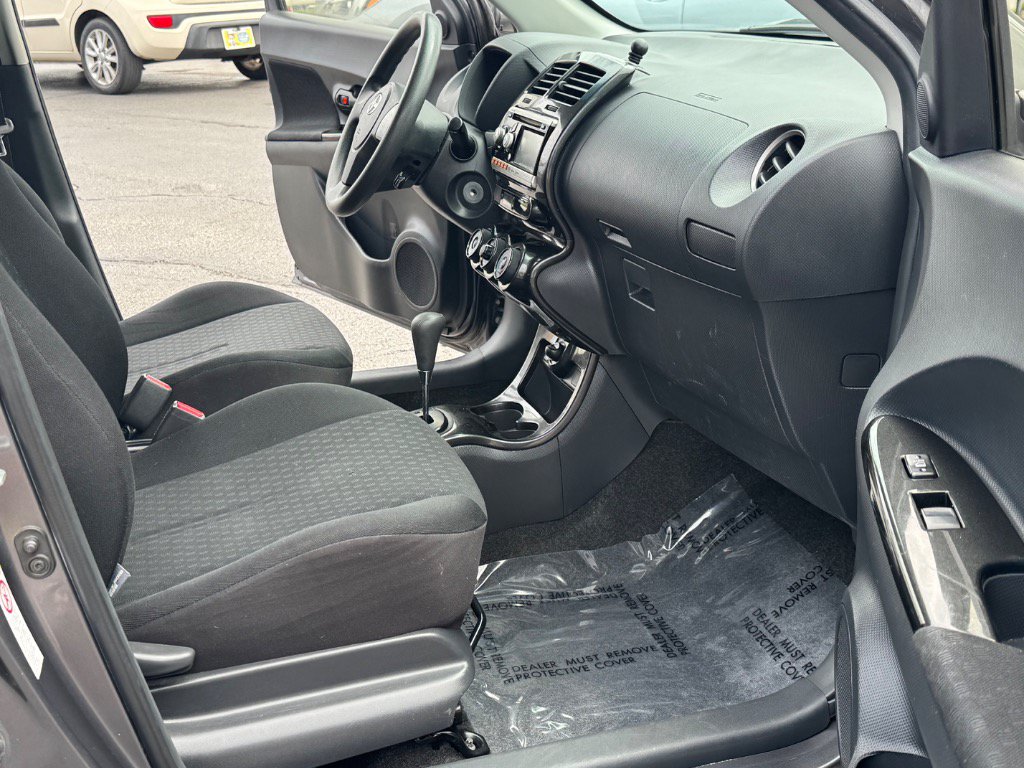 Used 2010 Scion xD FWD image 18