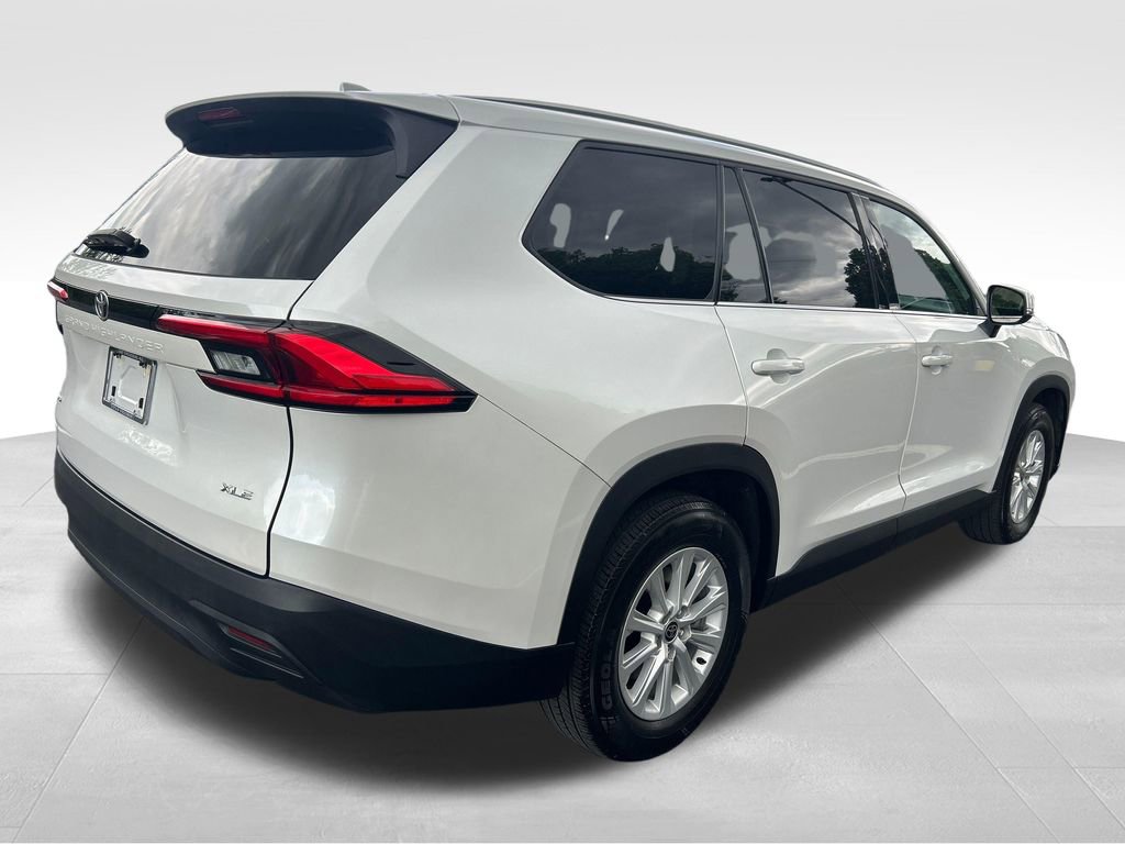 Certified 2024 Toyota Grand Highlander AWD image 5