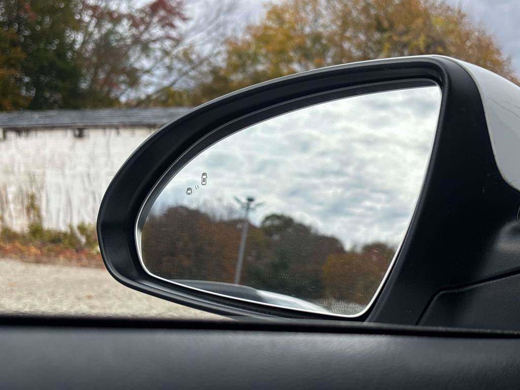 Used 2017 Kia Optima SX w/ Launch Edition Package image 32