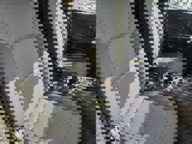 Used 2024 Chevrolet Colorado W/T RWD image 21