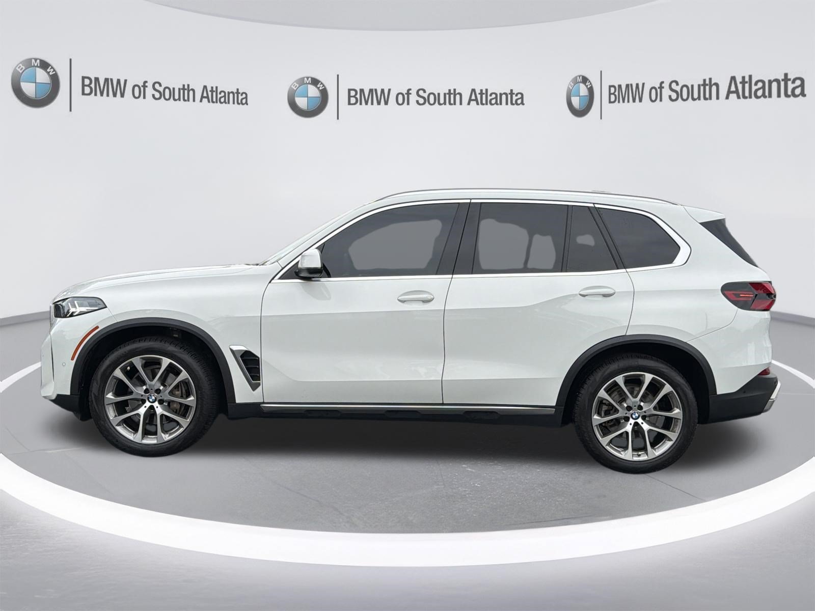 Used 2024 BMW X5 sDrive40i RWD image 23