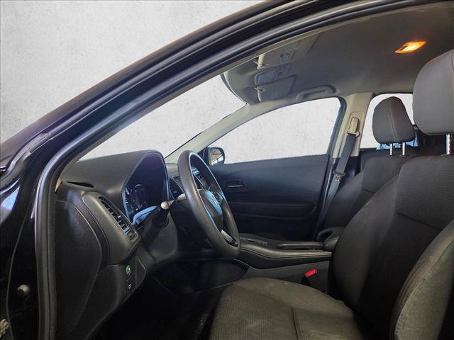 Used 2021 Honda HR-V LX image 10