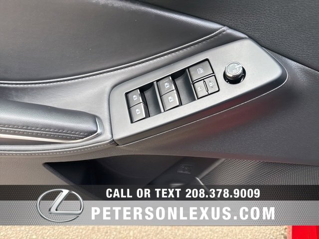 Used 2022 Toyota Avalon XLE image 20
