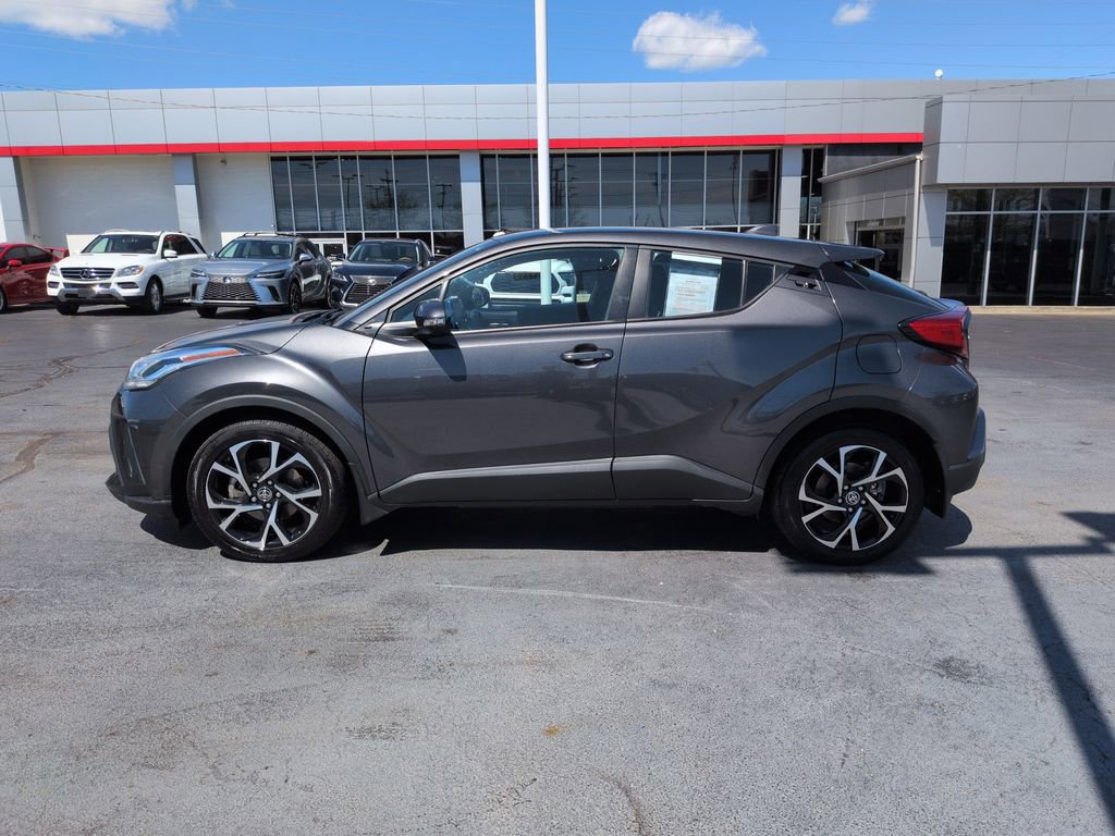 Certified 2022 Toyota C-HR XLE image 2