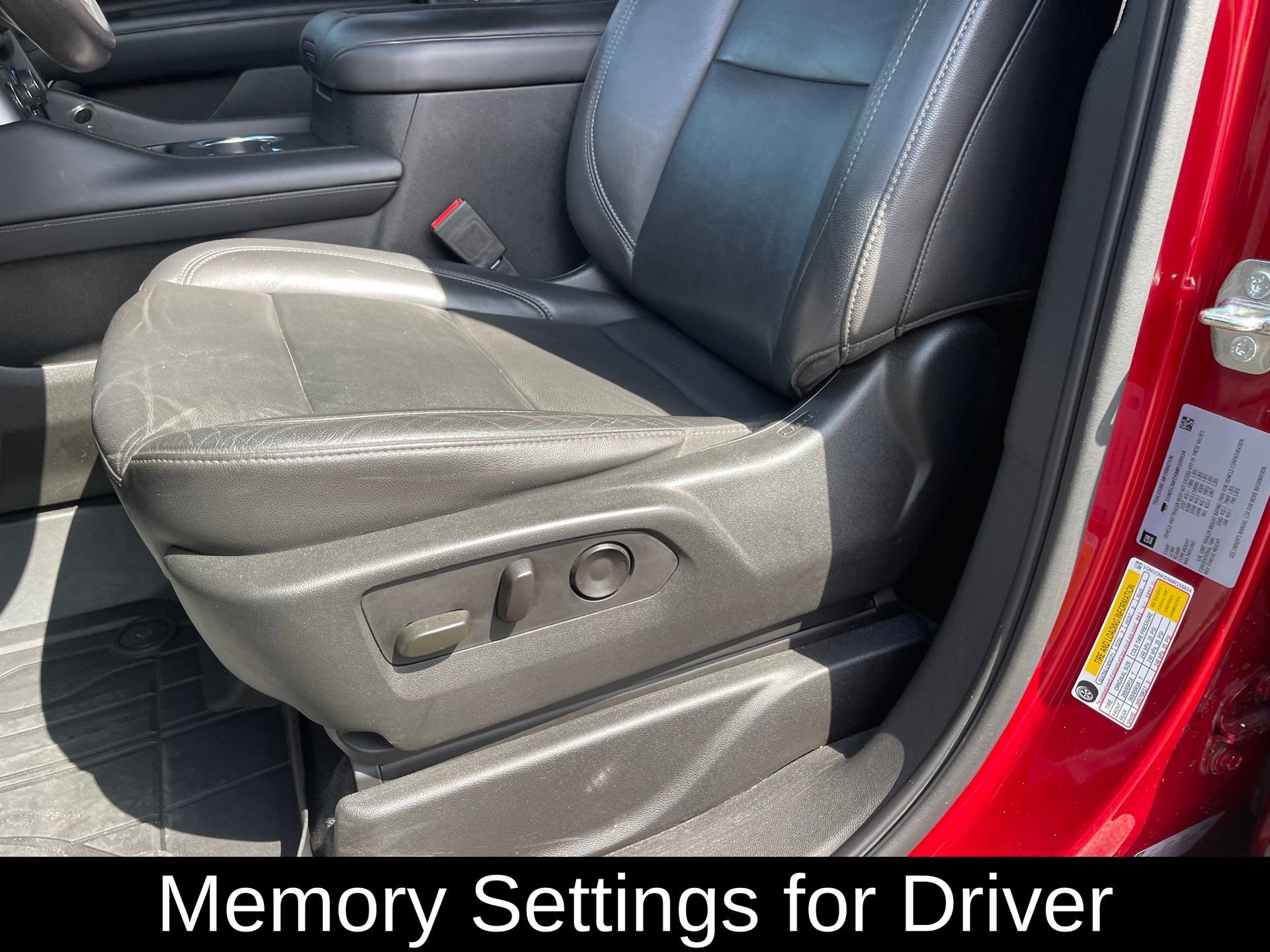 Used 2021 Chevrolet Tahoe LT RWD image 14