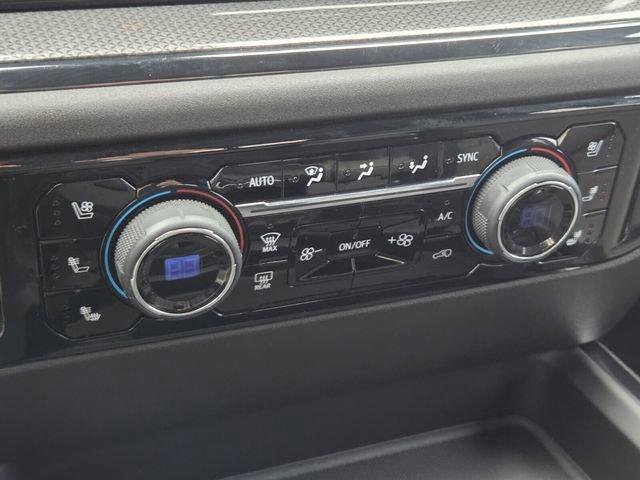 Certified 2025 Chevrolet Silverado 2500 ZR2 w/ Technology Package image 35