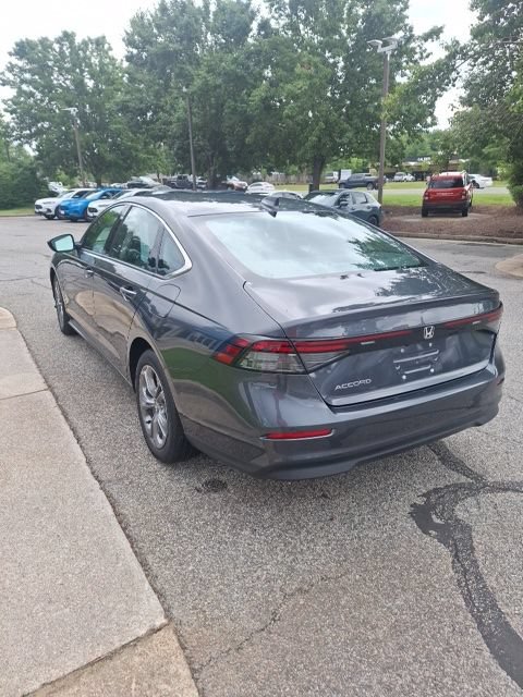 Used 2023 Honda Accord EX image 7