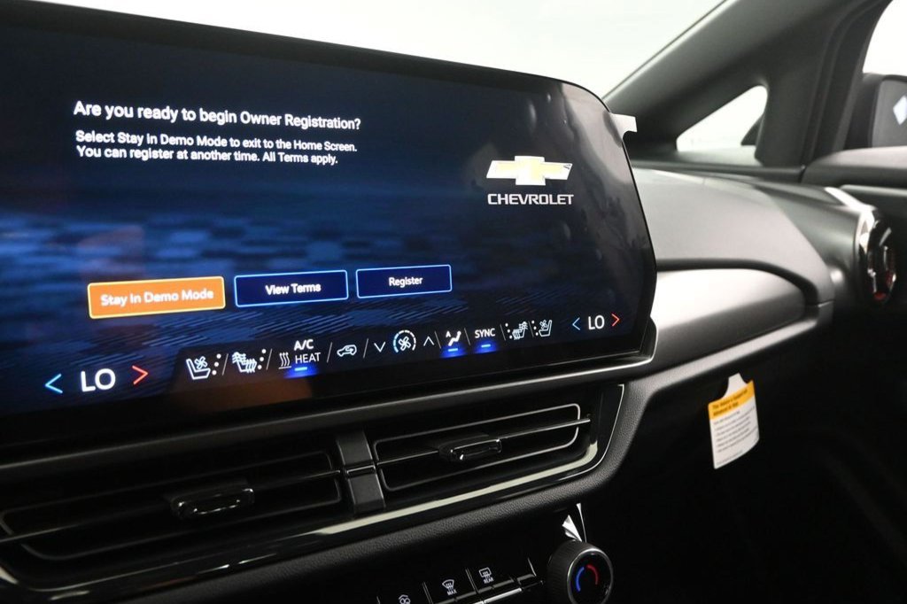 New 2026 Chevrolet Equinox EV RS w/ Convenience Package II FWD image 27