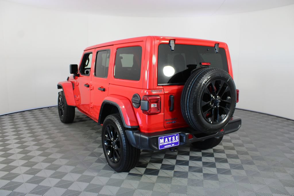 Used 2025 Jeep Wrangler Unlimited Sahara w/ Safety Group AWD/4WD image 21