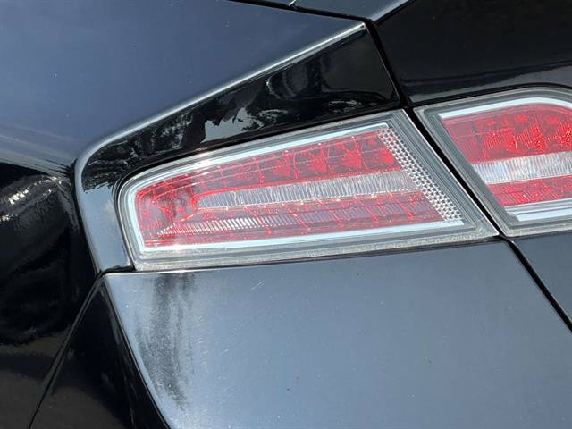Used 2020 Lincoln MKZ Reserve w/ Luxury Package AWD/4WD image 9