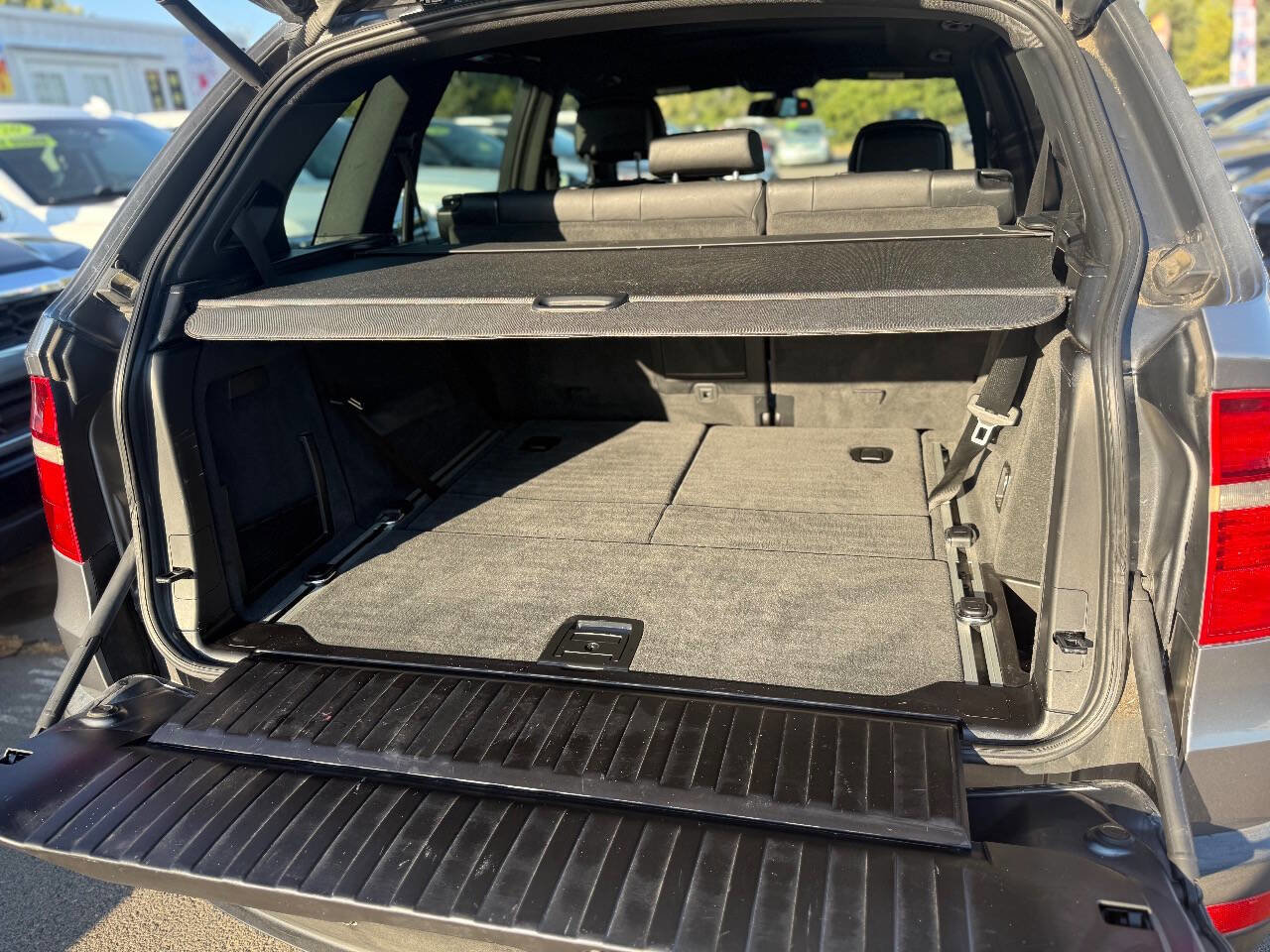 Used 2008 BMW X5 3.0si image 16