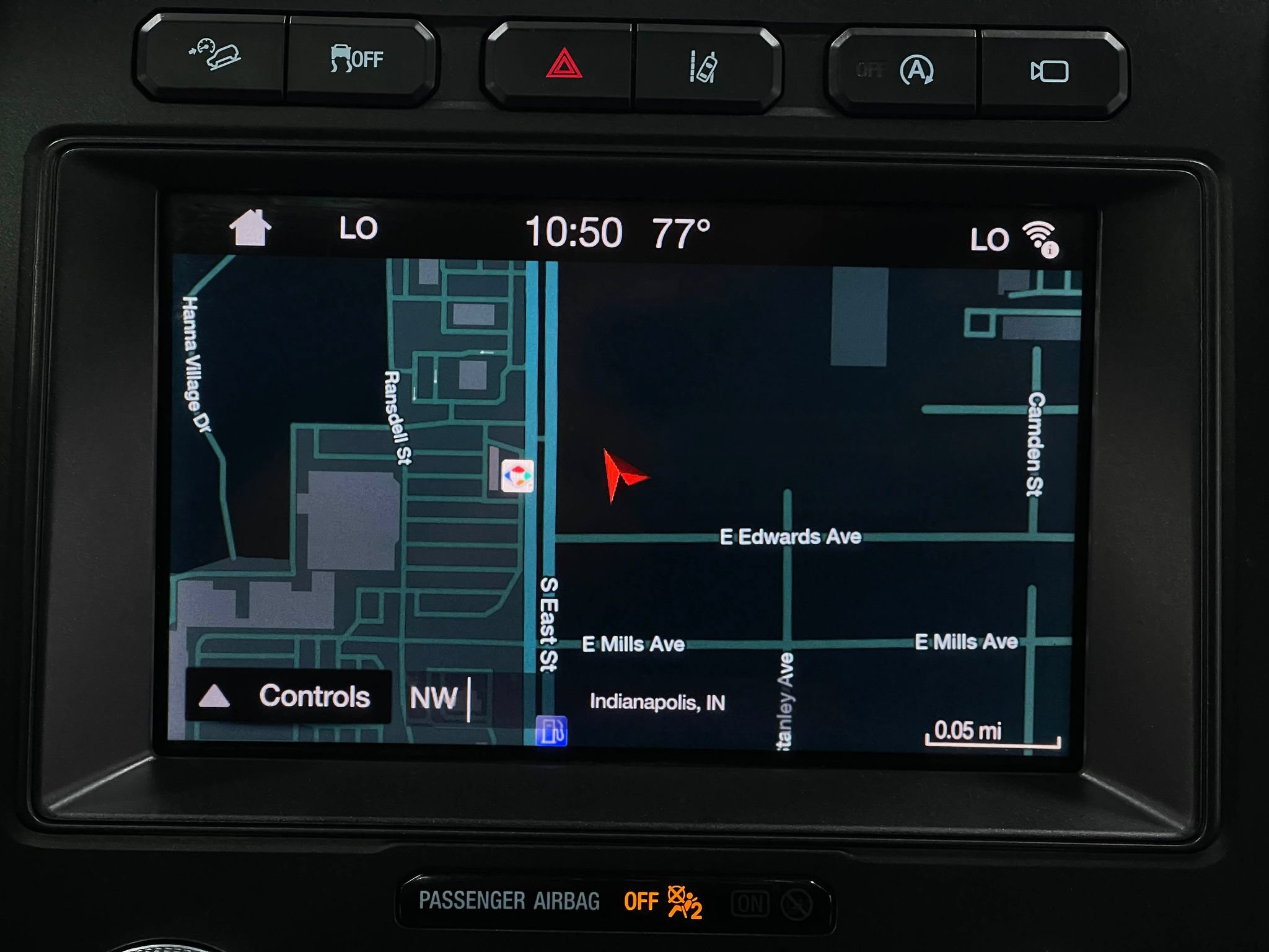 Used 2019 Ford Expedition Limited w/ Equipment Group 302A AWD/4WD image 10