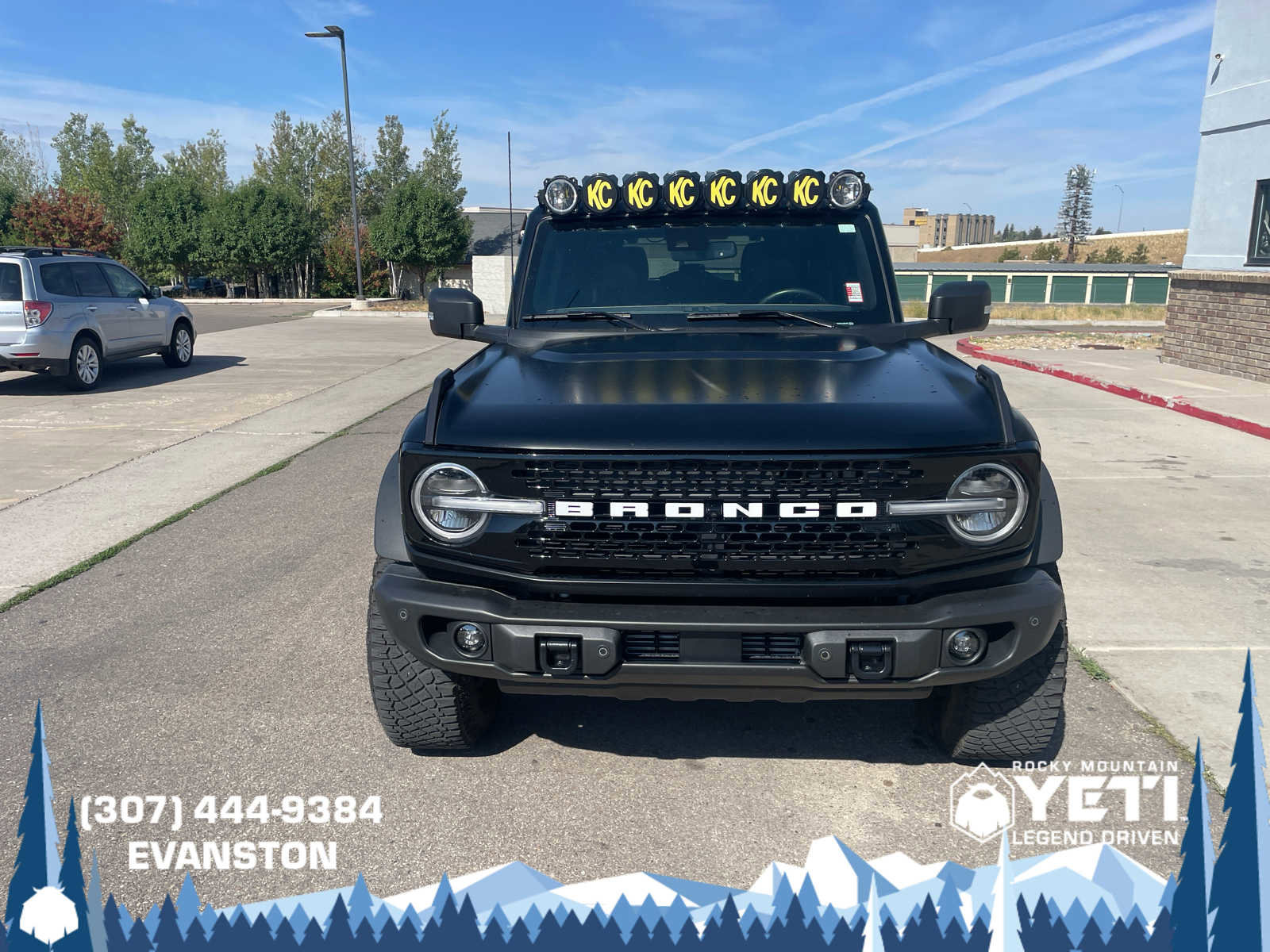 Used 2023 Ford Bronco Wildtrak image 8