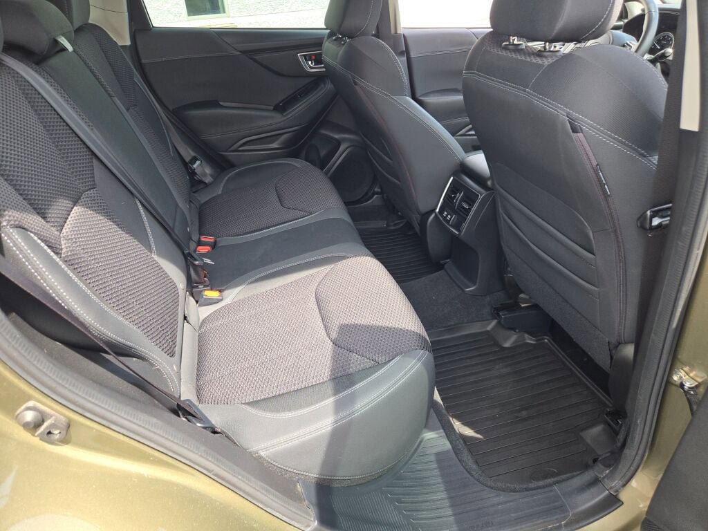 Used 2022 Subaru Forester Premium w/ Popular Package #1 AWD/4WD image 10