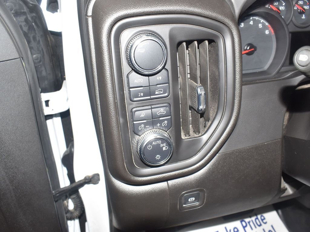 Used 2025 GMC Sierra 1500 Pro w/ Pro Value Package image 17