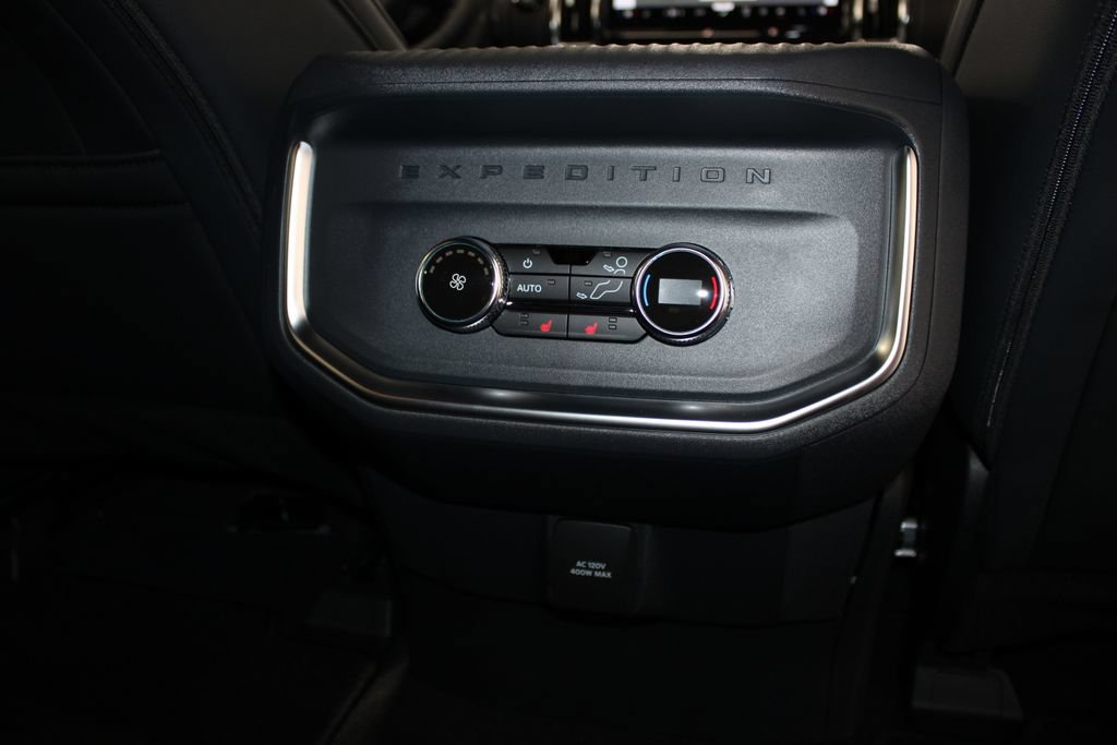 New 2027 Ford Expedition Max Platinum w/ Stealth Appearance Package RWD image 33