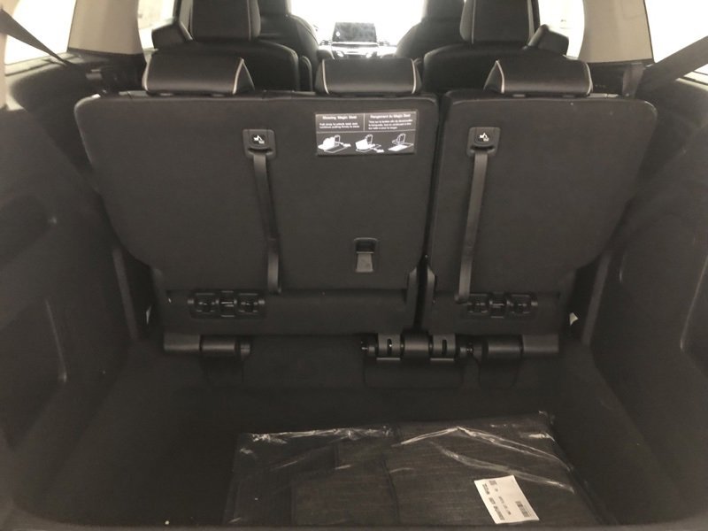 New 2026 Honda Odyssey Touring image 8