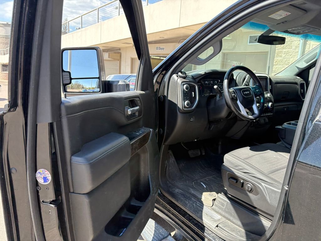 Used 2020 GMC Sierra 2500 SLE w/ SLE Value Package; image 15