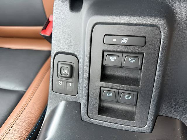New 2024 Ford Bronco Outer Banks w/ Sasquatch Package AWD/4WD image 31