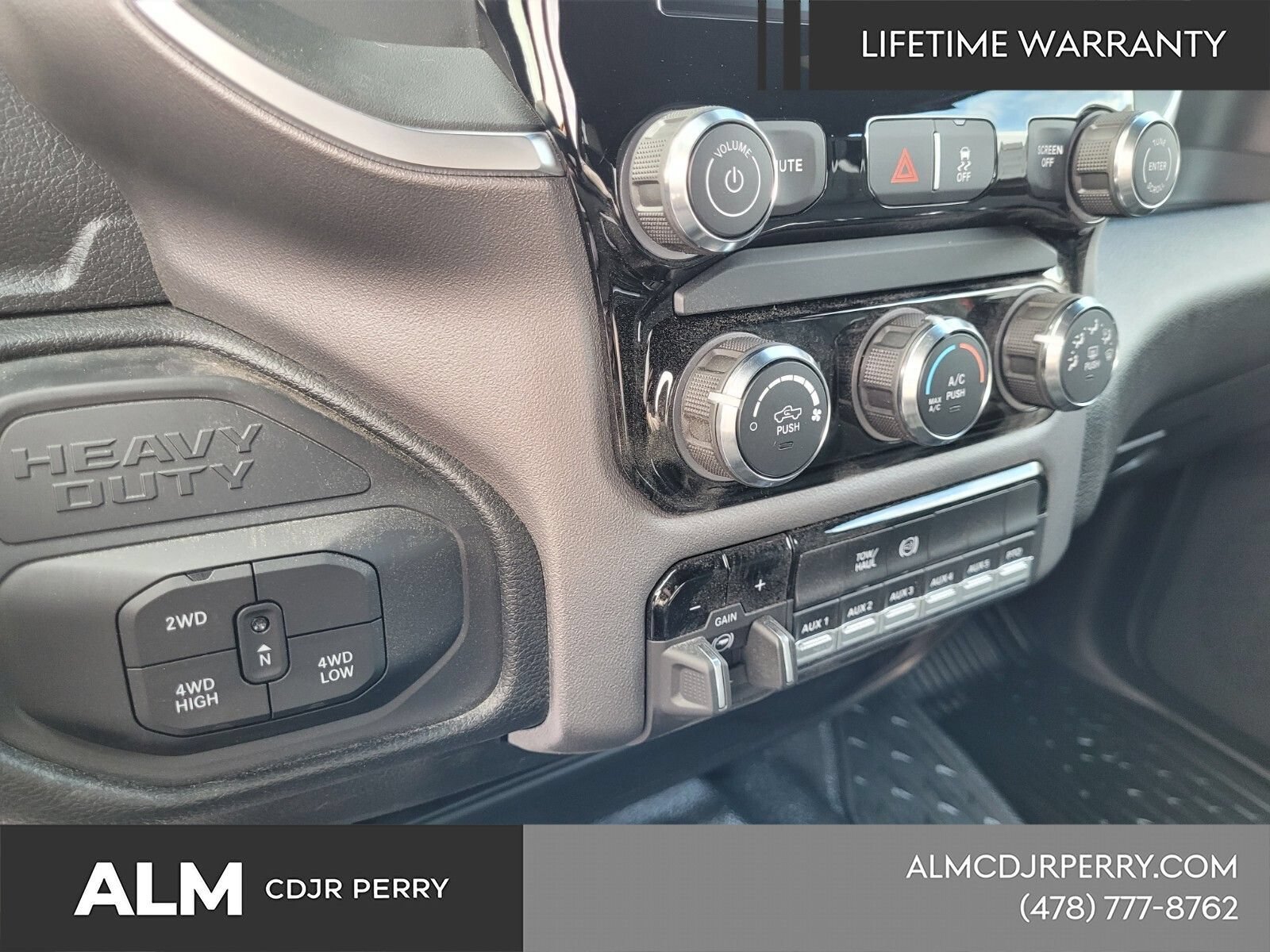 New 2026 RAM 4500 4x4 Crew Cab DRW image 19