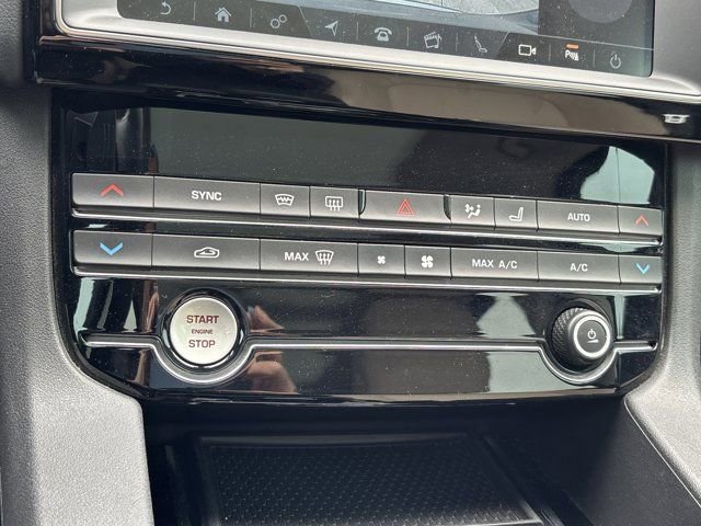 Used 2020 Jaguar F-PACE Premium AWD/4WD image 39