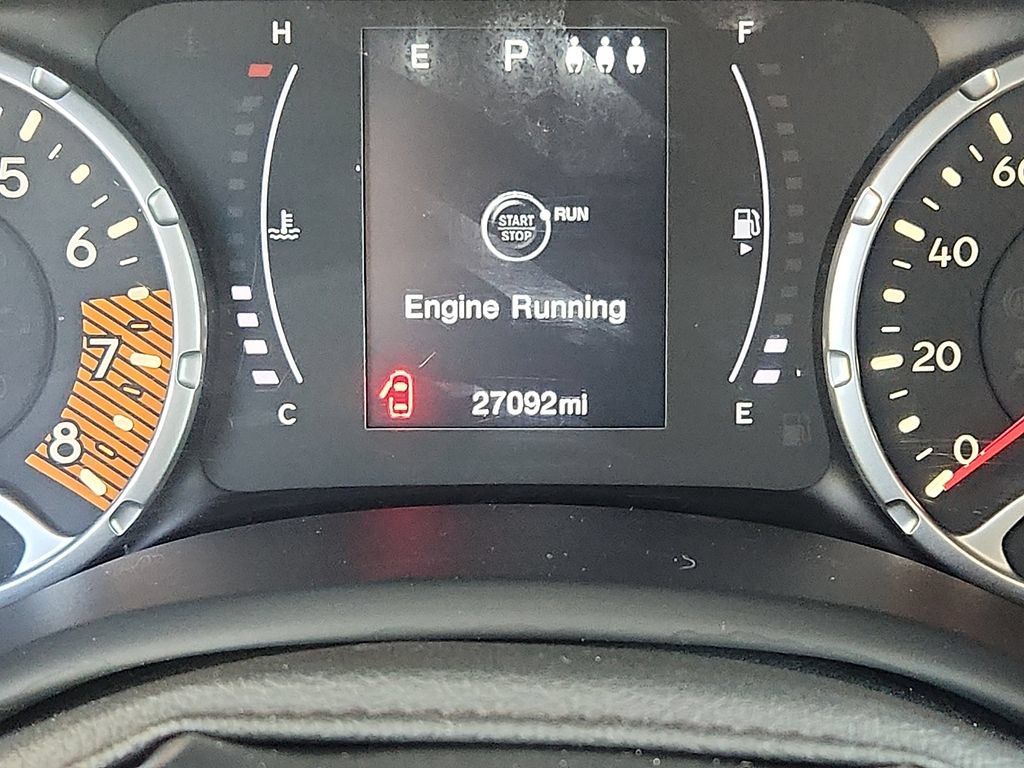 Used 2019 Jeep Renegade Sport w/ Sport Appearance Group AWD/4WD image 19
