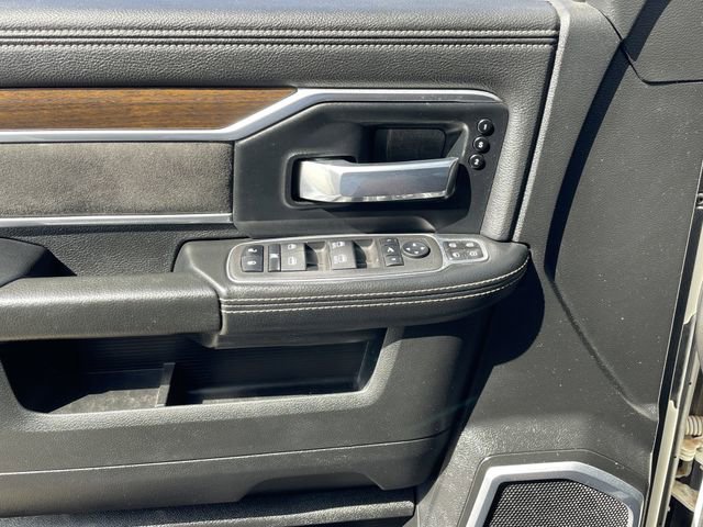 Used 2024 RAM 2500 Laramie w/ Towing Technology Group image 24