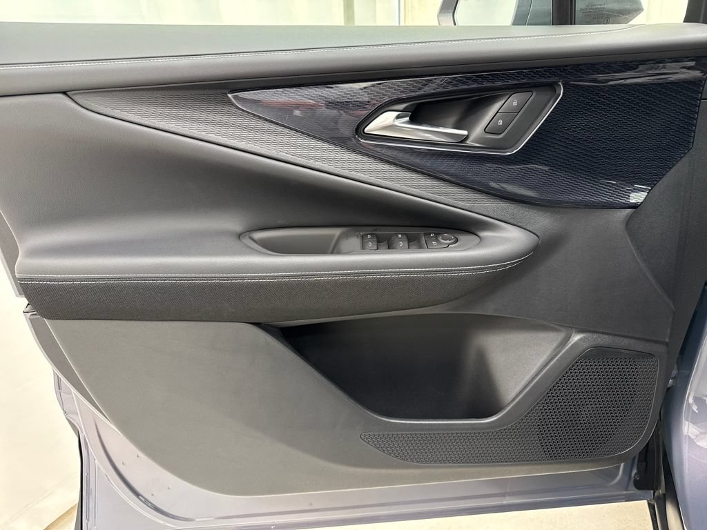 New 2026 Chevrolet Blazer EV LT AWD/4WD image 16