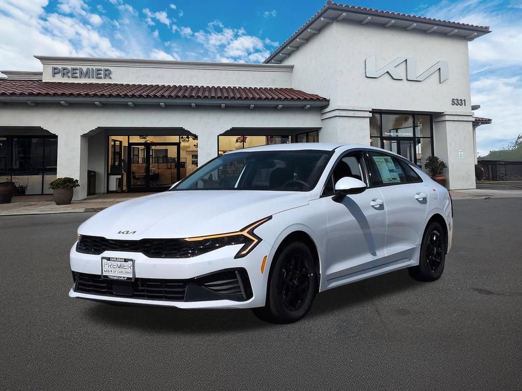 New 2026 Kia K5 LXS FWD image 4