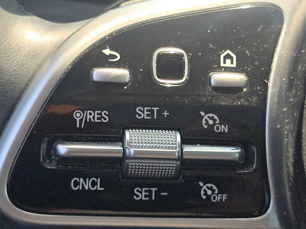Used 2020 Mercedes-Benz GLC 300 4MATIC image 35
