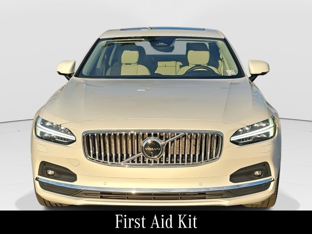 Used 2023 Volvo S90 B6 Ultimate w/ Protection Package Premier image 2