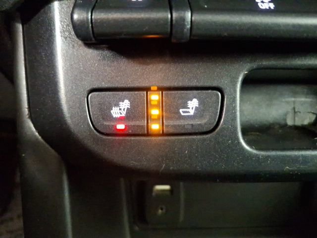 Used 2016 Chevrolet Colorado Z71 image 24