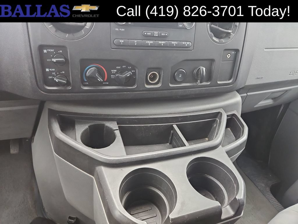 Used 2011 Ford E-350 and Econoline 350 XLT RWD image 14