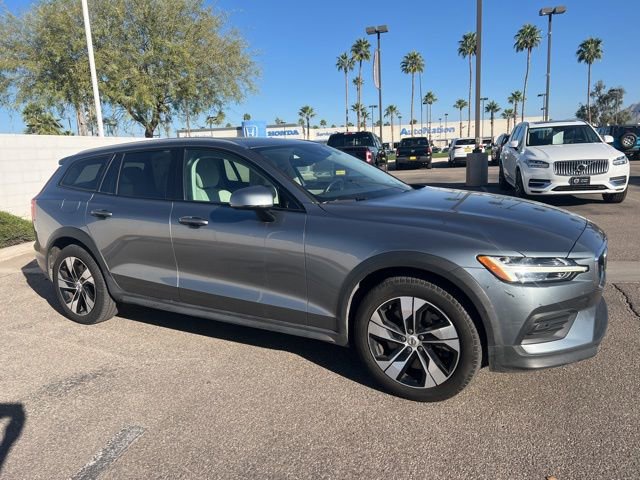 Used 2020 Volvo V60 T5 Cross Country w/ Protection Package Premier
