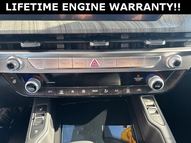 Used 2025 Kia Telluride EX image 21