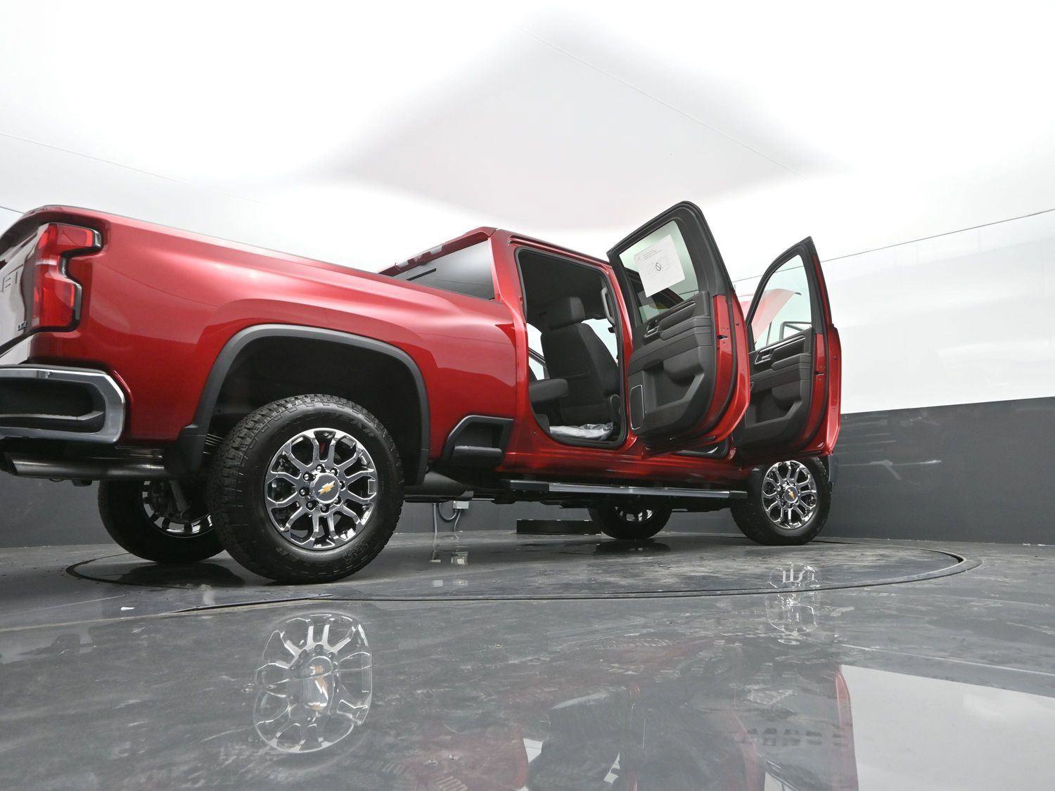 New 2026 Chevrolet Silverado 2500 LTZ w/ LTZ Premium Package image 56