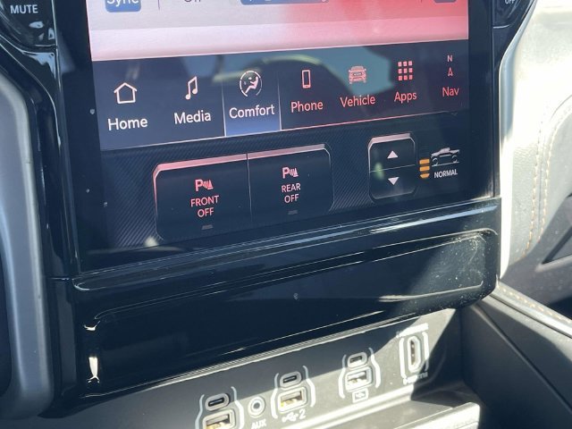 Used 2025 RAM 1500 Tungsten w/ Bed Utility Group AWD/4WD image 33