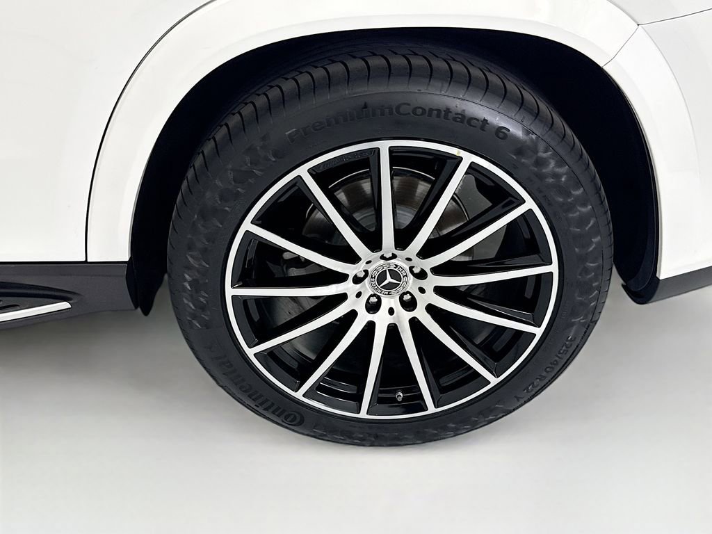 Used 2023 Mercedes-Benz GLS 580 4MATIC image 30