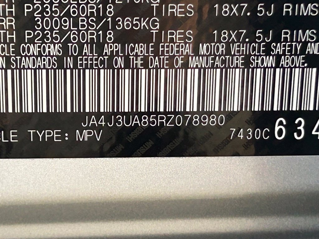 Used 2024 Mitsubishi Outlander ES FWD image 35
