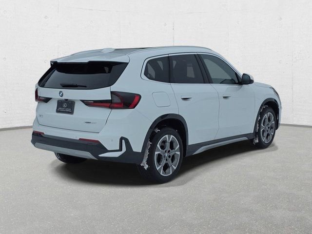 Used 2025 BMW X1 xDrive28i w/ Convenience Package image 5