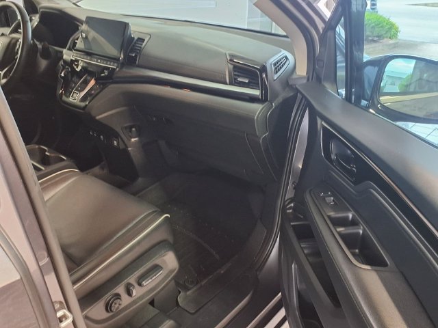 Certified 2025 Honda Odyssey Elite image 28
