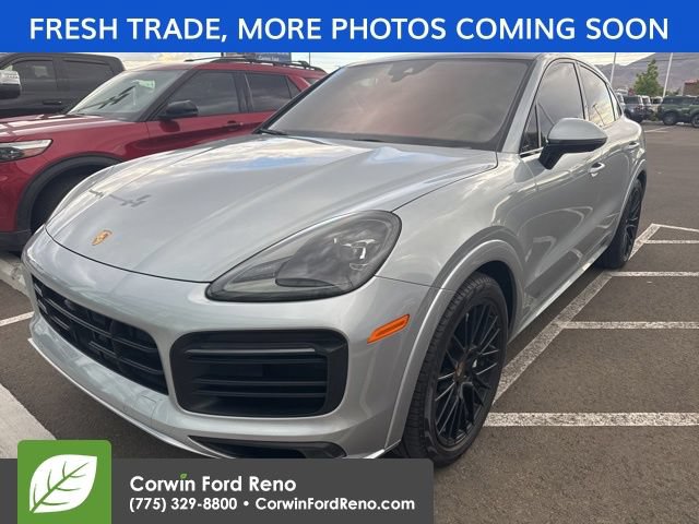Used 2021 Porsche Cayenne GTS AWD/4WD image 3