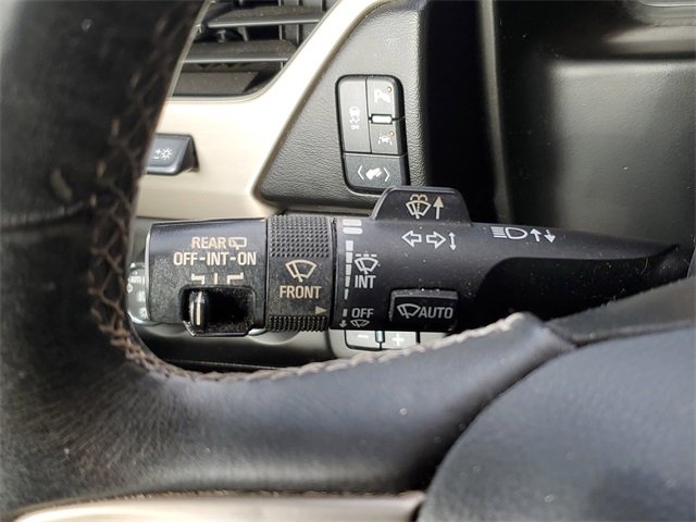 Used 2016 GMC Yukon Denali w/ Open Road Package image 13