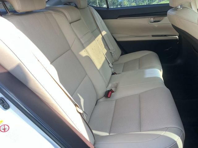 Used 2018 Lexus ES 350 w/ Navigation System Package FWD image 24